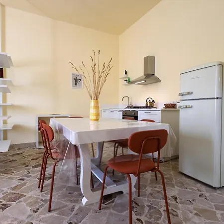 Casa Nella Valle Valderice