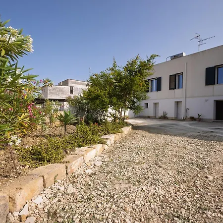 Casa Nella Valle * Valderice